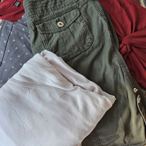 4pc XL Bundle - Picture 2 of 2